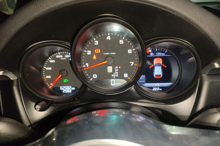 Used Porsche Macan 2021 Macan 2.0T Instrument Cluster