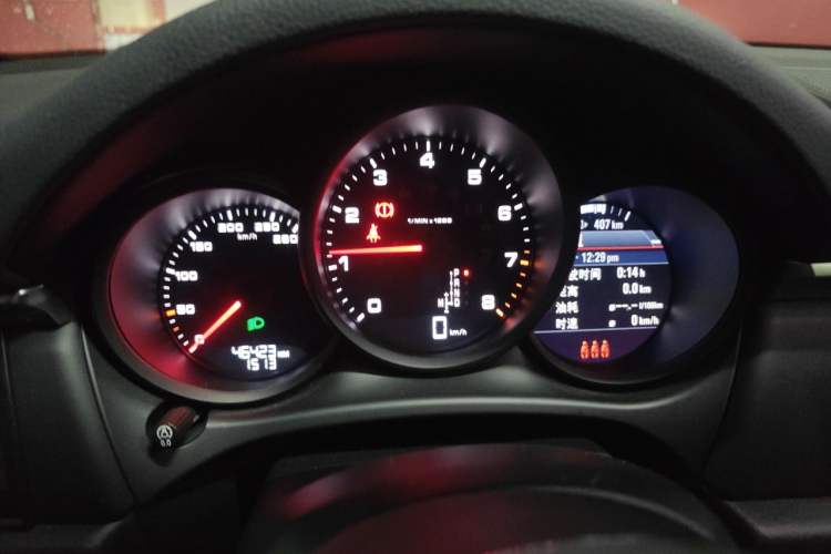 Used Porsche Macan 2021 Macan 2.0T Instrument Cluster