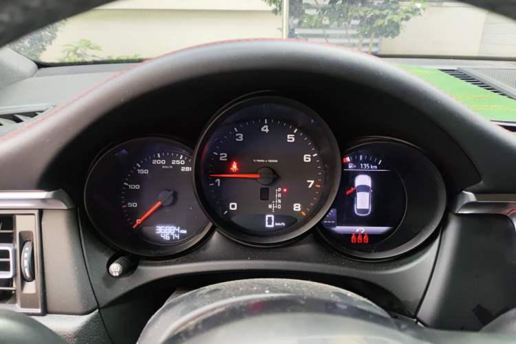 Used Porsche Macan 2021 Macan 2.0T Instrument Cluster