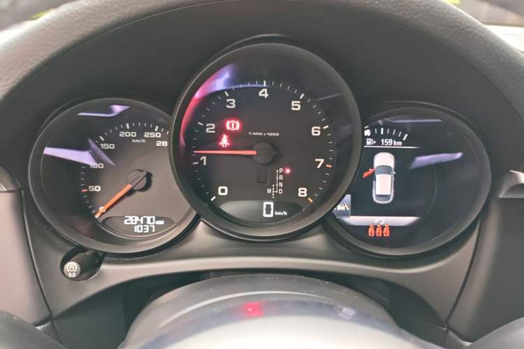 Used Porsche Macan 2021 Macan 2.0T Instrument Cluster