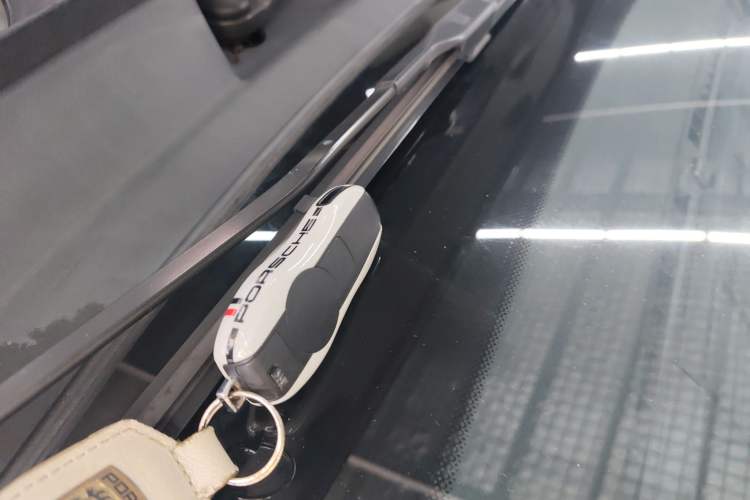 Used Porsche Macan 2021 Macan 2.0T Interior 1
