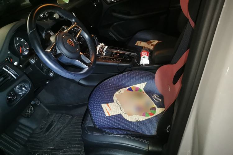 Used Porsche Macan 2021 Macan 2.0T Left Front Seat