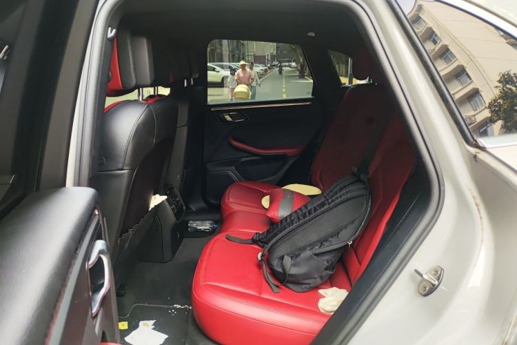 Used Porsche Macan 2021 Macan 2.0T Left Rear Seat