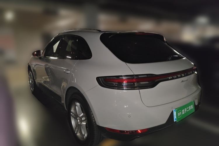 Used Porsche Macan 2021 Macan 2.0T Rear Left 45 Deg