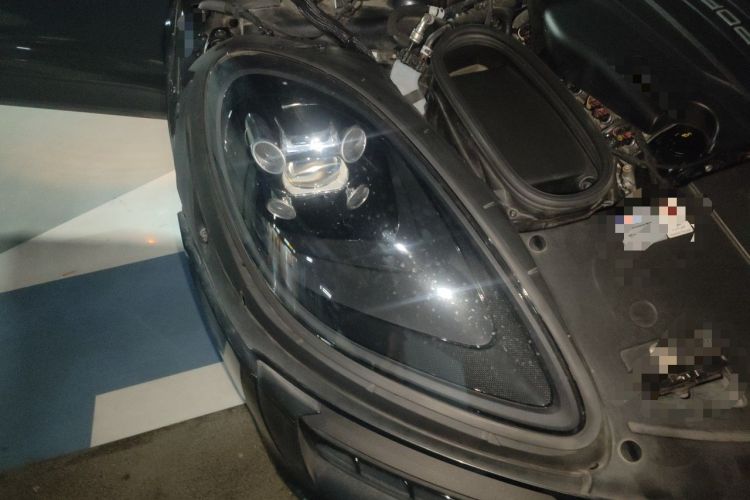 Used Porsche Macan 2021 Macan 2.0T Right Front Headlight
