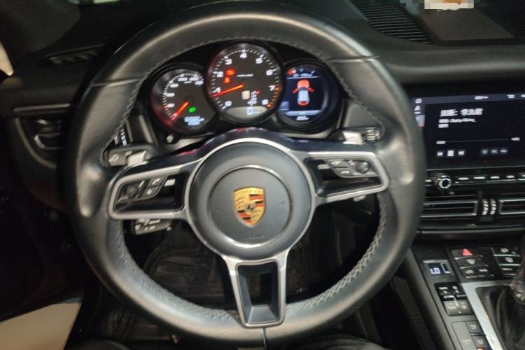 Used Porsche Macan 2021 Macan 2.0T Steering Wheel