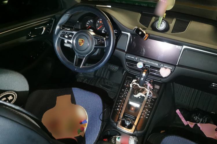 Used Porsche Macan 2021 Macan 2.0T Steering Wheel