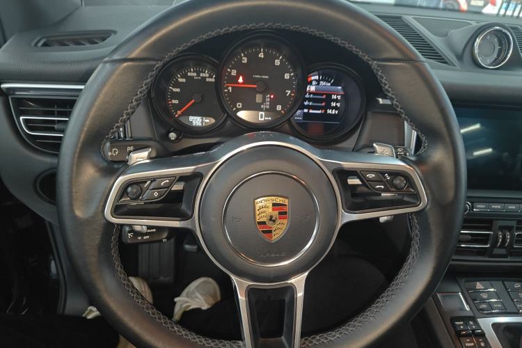 Used Porsche Macan 2021 Macan 2.0T Steering Wheel
