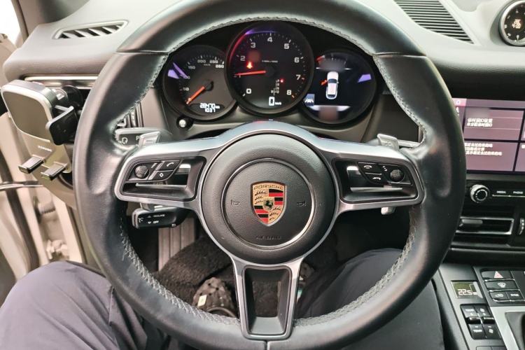Used Porsche Macan 2021 Macan 2.0T Steering Wheel