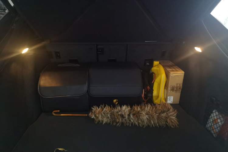 Used Porsche Macan 2021 Macan 2.0T Trunk