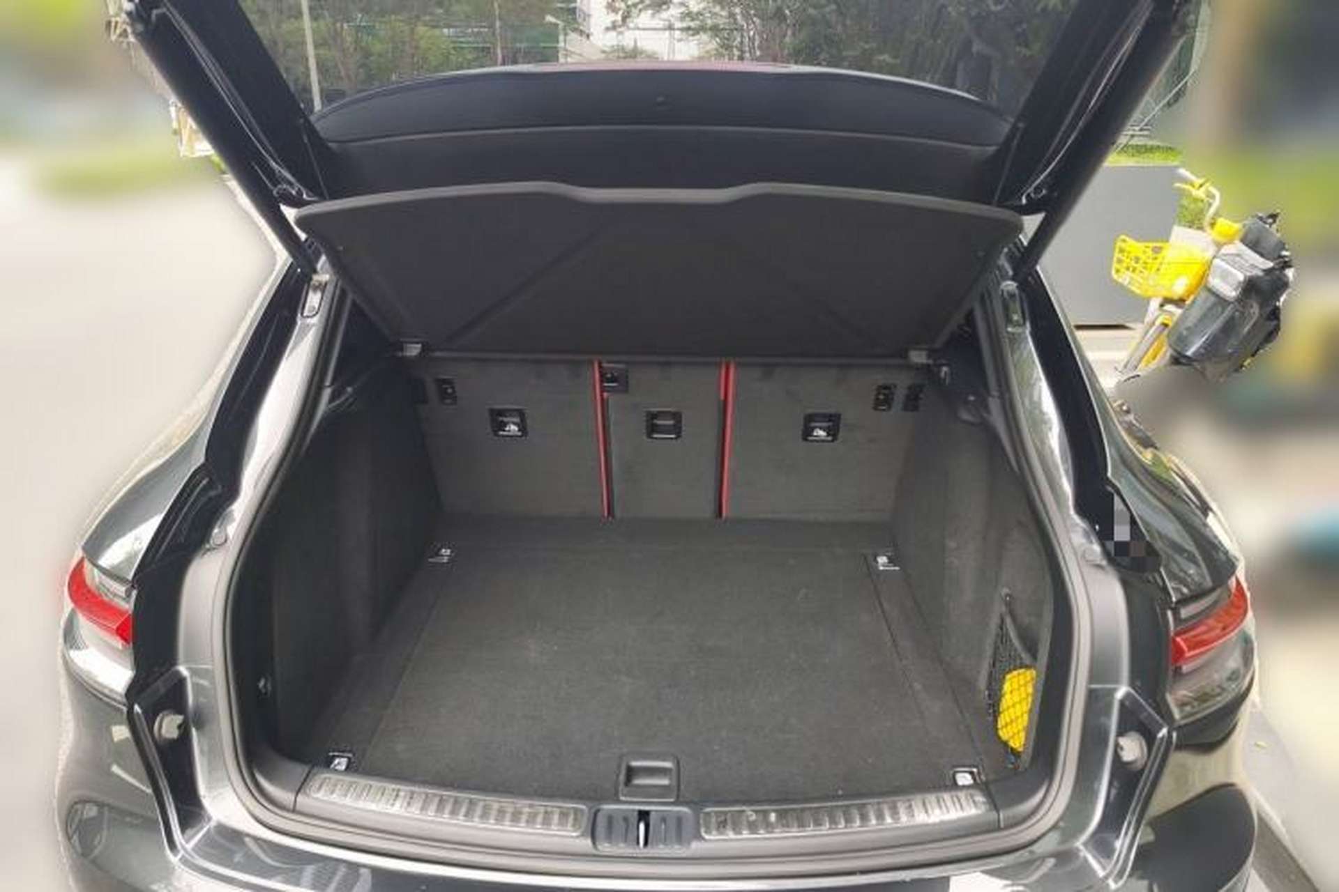 Used Porsche Macan 2021 Macan 2.0T Trunk