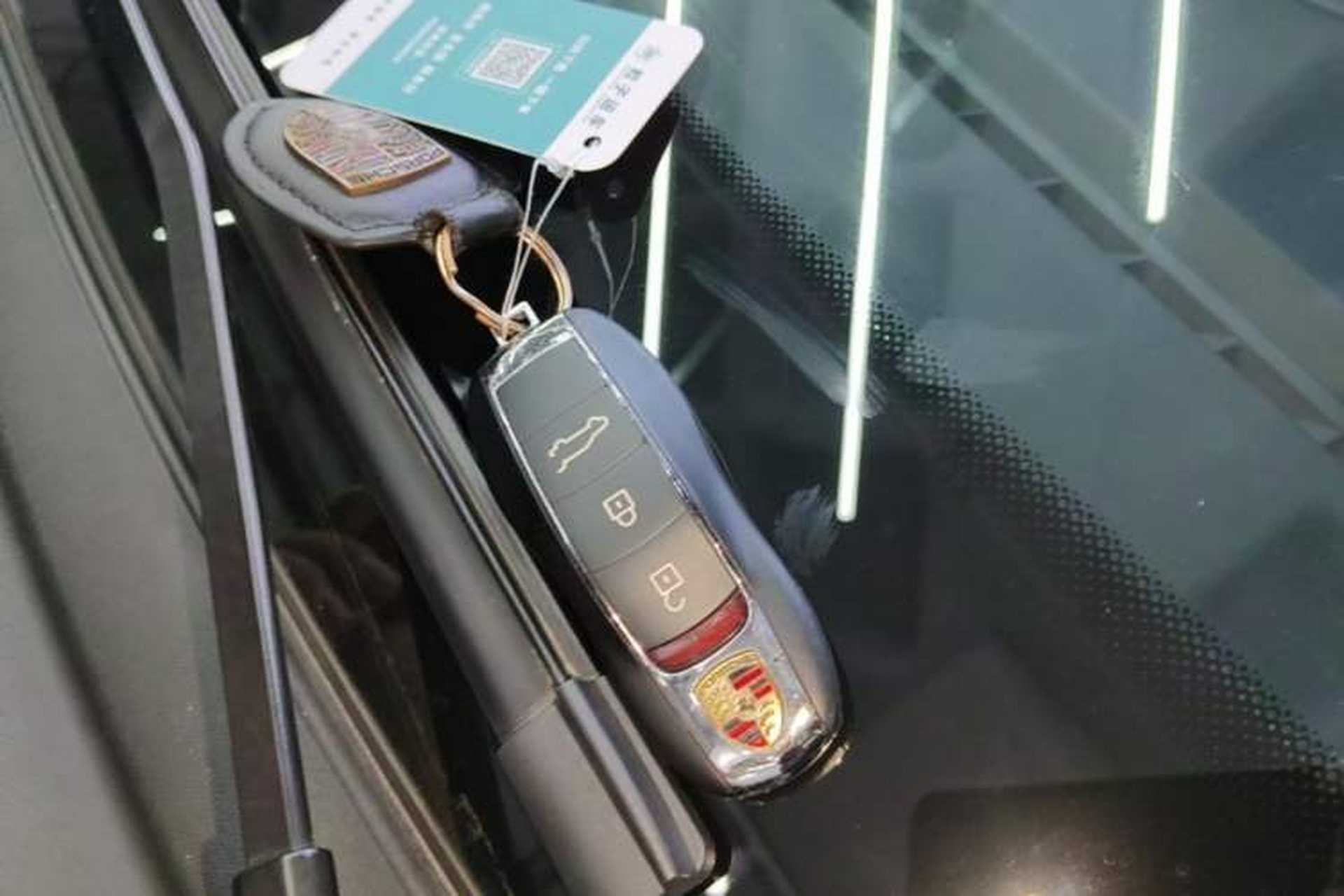 Used Porsche Macan 2021 Macan 2.0T Vehicle Key