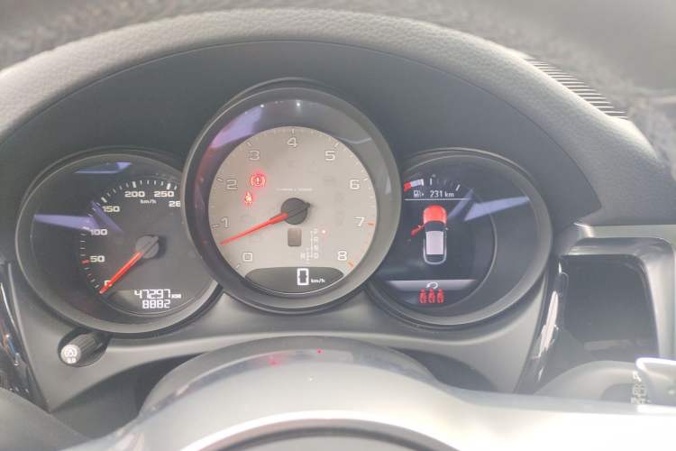 Used Porsche Macan 2021 Macan S 3.0T Instrument Cluster