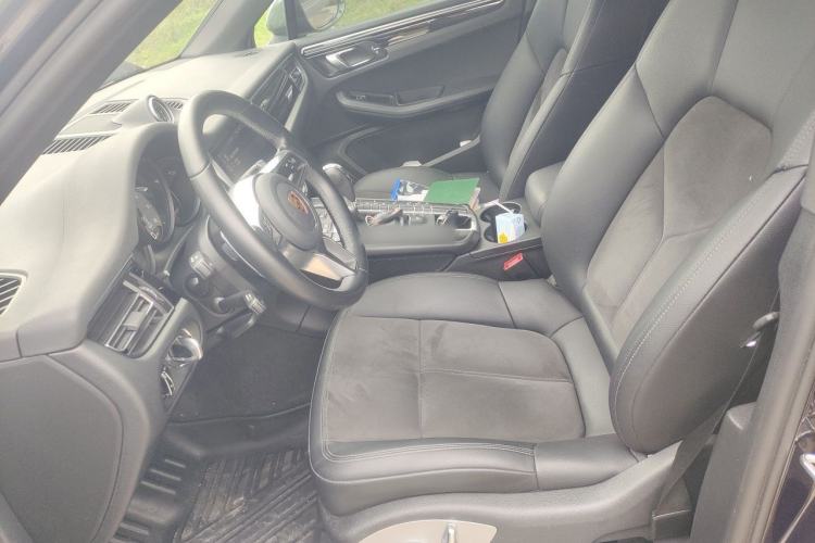 Used Porsche Macan 2021 Macan S 3.0T Left Front Seat