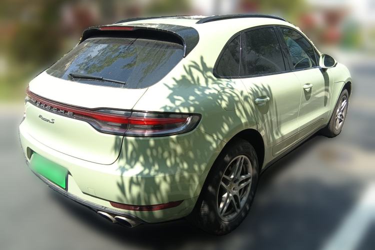 Used Porsche Macan 2021 Macan S 3.0T Rear Right 45 Deg