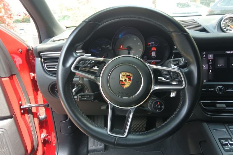 Used Porsche Macan 2021 Macan S 3.0T Steering Wheel