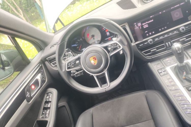 Used Porsche Macan 2021 Macan S 3.0T Steering Wheel