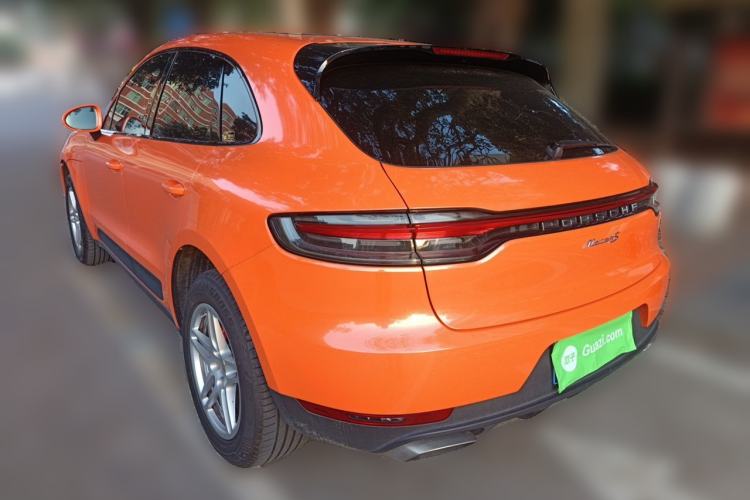 Used Porsche Macan 2021 Macan 2.0T Rear Left 45 Deg