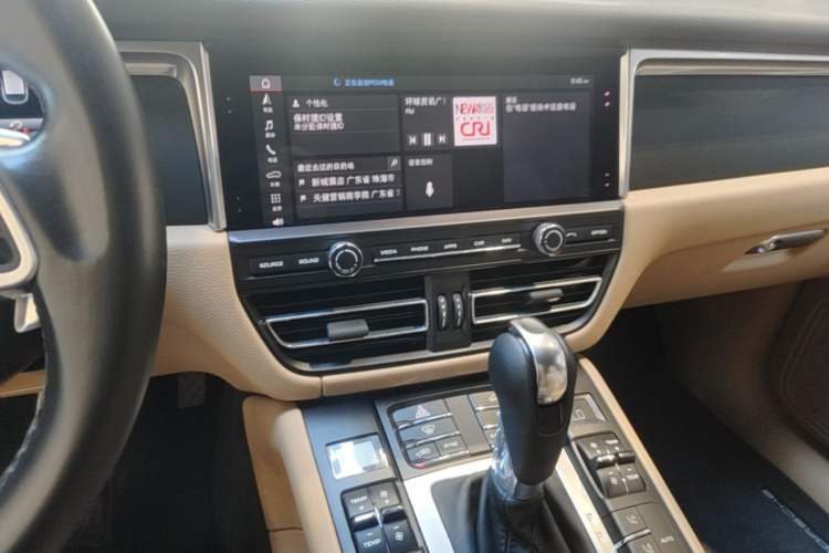Used Porsche Macan 2021 Macan 2.0T Audio And AC Panel
