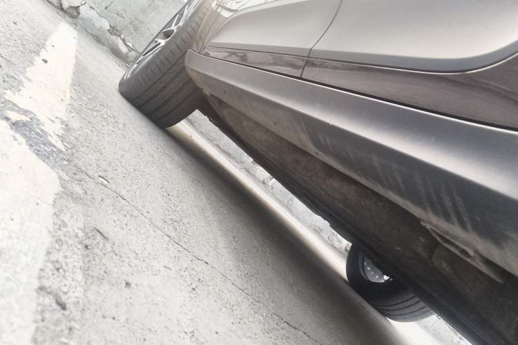 Used Porsche Macan 2021 Macan 2.0T Chassis Rear Left