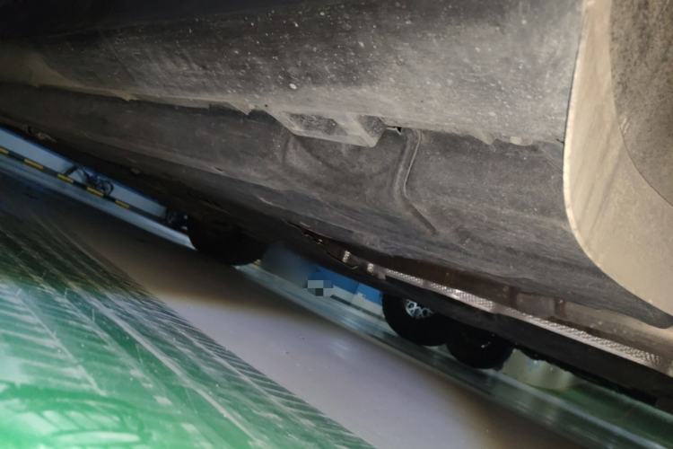 Used Porsche Macan 2021 Macan 2.0T Chassis Rear Left
