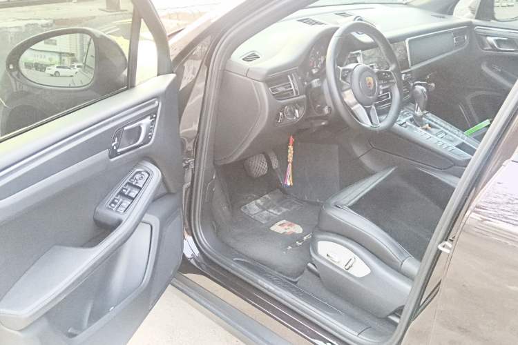 Used Porsche Macan 2021 Macan 2.0T Driver Seat