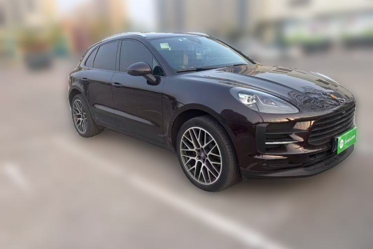 Used Porsche Macan 2021 Macan 2.0T Front Right 45 Deg
