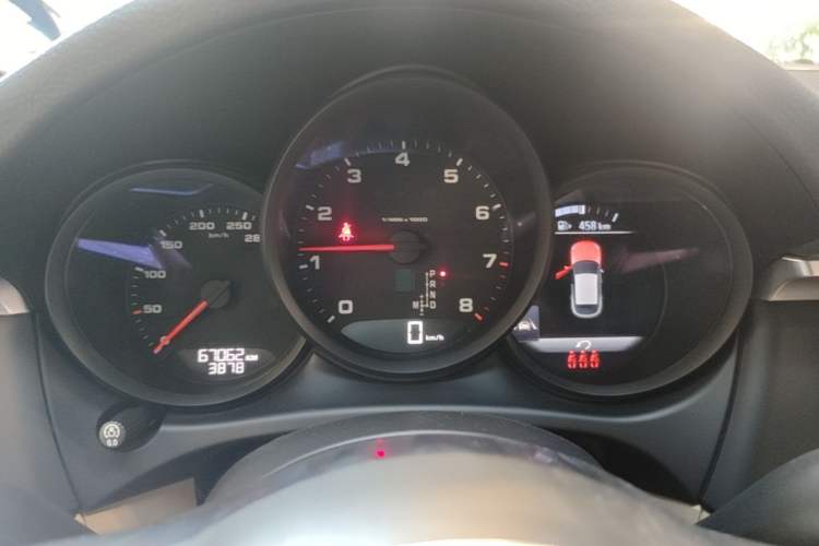 Used Porsche Macan 2021 Macan 2.0T Instrument Cluster