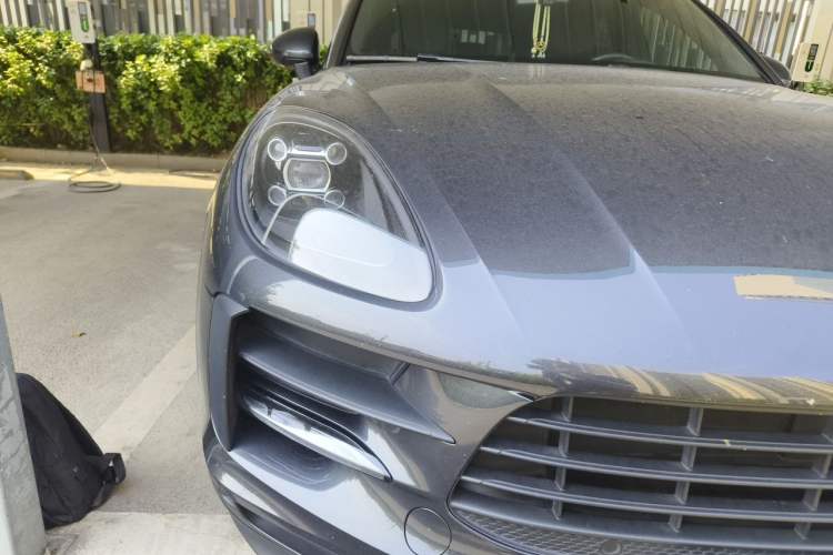Used Porsche Macan 2021 Macan 2.0T Right Front Headlight