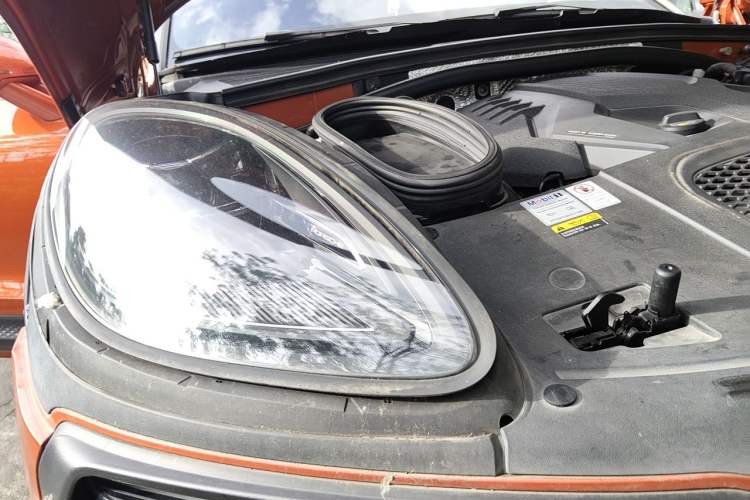 Used Porsche Macan  Right Front Headlight