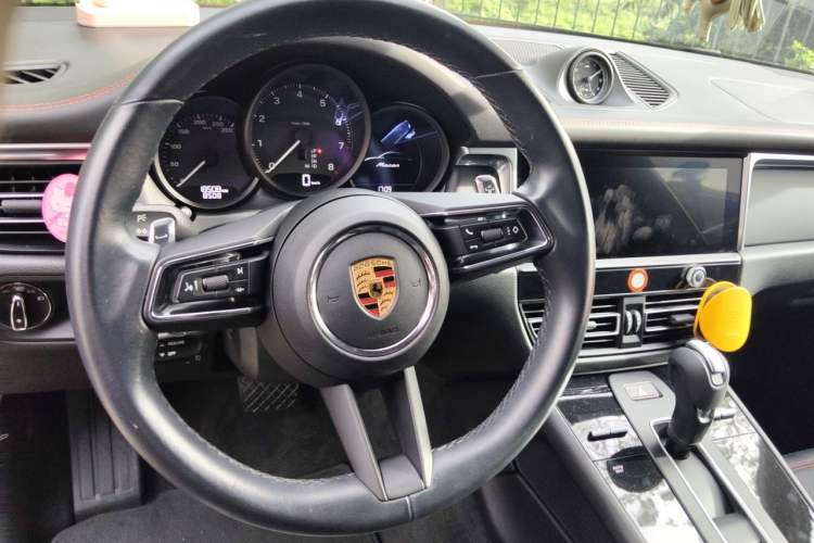Used Porsche Macan  Steering Wheel