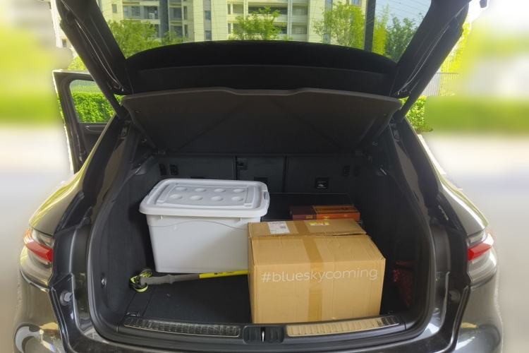 Used Porsche Macan 2021 Macan 2.0T Trunk