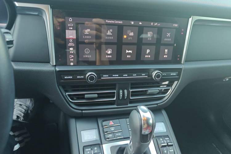 Used Porsche Macan 2021 Macan 2.0T Audio And AC Panel