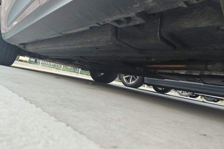 Used Porsche Macan 2021 Macan 2.0T Chassis Rear Left