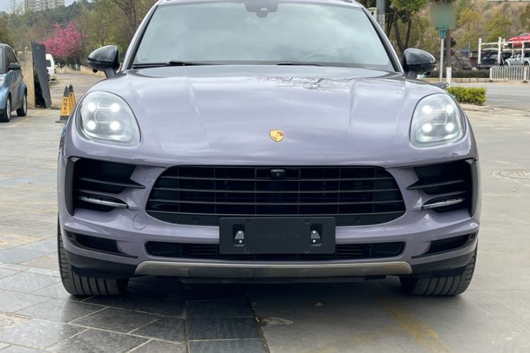 Used Porsche Macan 2021 Macan 2.0T Exterior 4