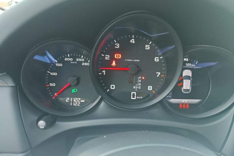 Used Porsche Macan 2021 Macan 2.0T Instrument Cluster