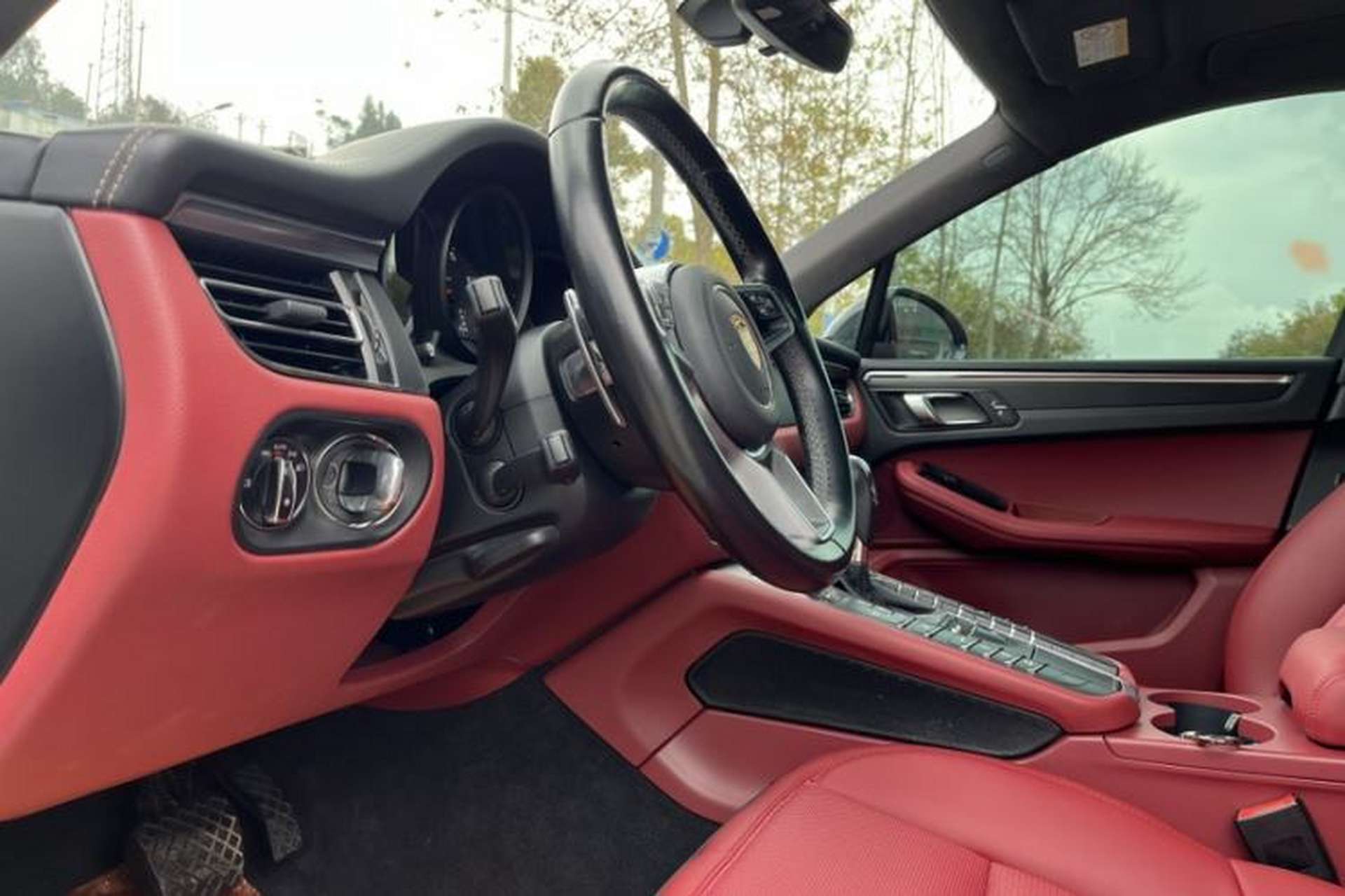 Used Porsche Macan 2021 Macan 2.0T Interior 10