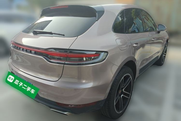 Used Porsche Macan 2021 Macan 2.0T Rear Right 45 Deg