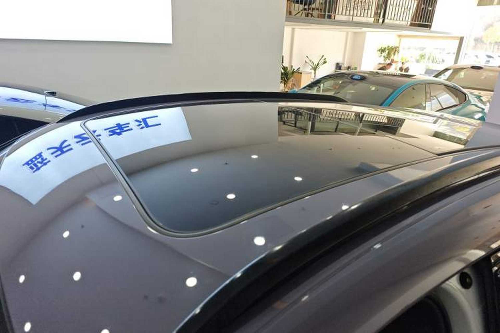 Used Porsche Macan 2021 Macan 2.0T Roof
