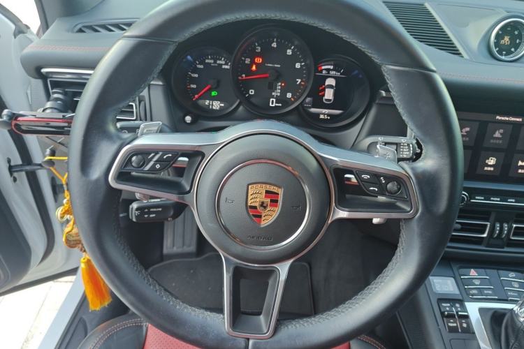 Used Porsche Macan 2021 Macan 2.0T Steering Wheel