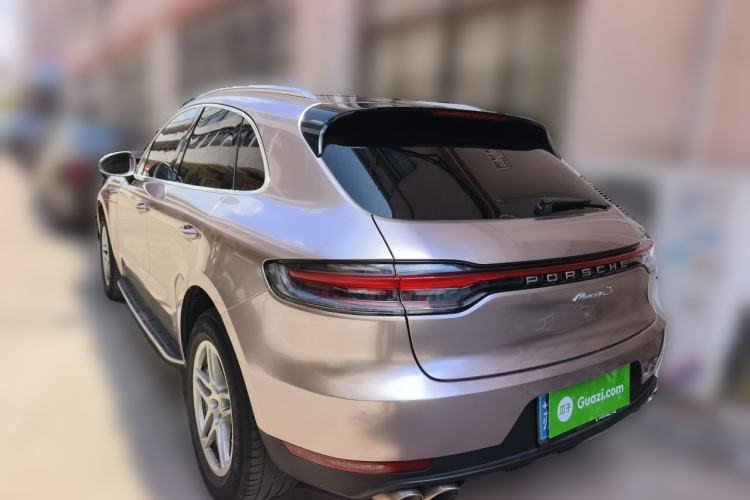 Used Porsche Macan 2021 Macan 2.0T Rear Left 45 Deg