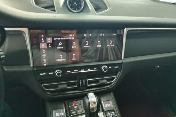 Used Porsche Macan 2021 Macan 2.0T Audio And AC Panel