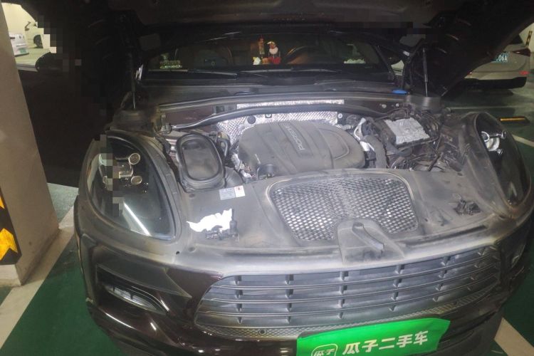 Used Porsche Macan 2021 Macan 2.0T Engine Bay Right