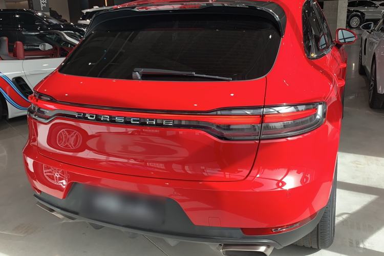 Used Porsche Macan 2021 Macan 2.0T Exterior 3