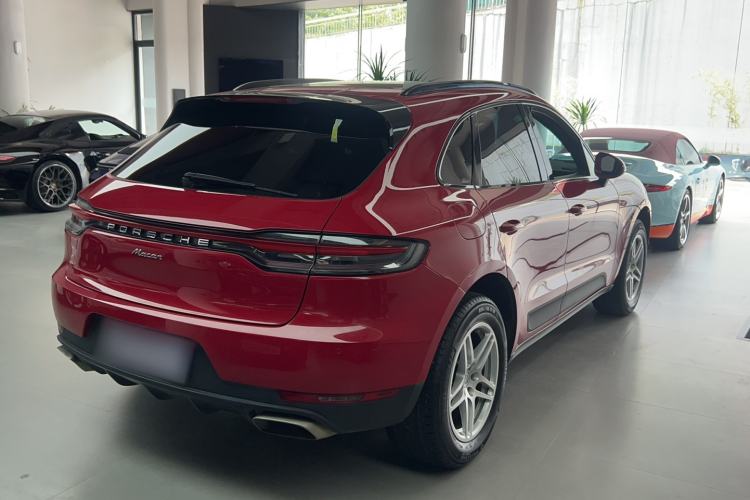 Used Porsche Macan 2021 Macan 2.0T Exterior 5