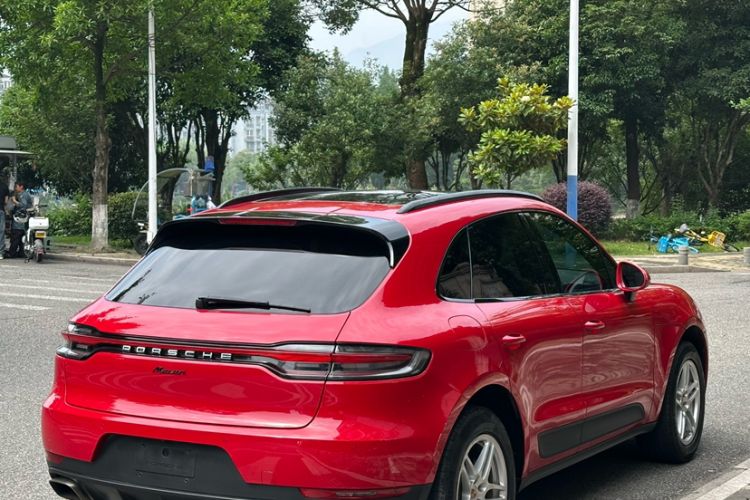 Used Porsche Macan 2021 Macan 2.0T Exterior 6