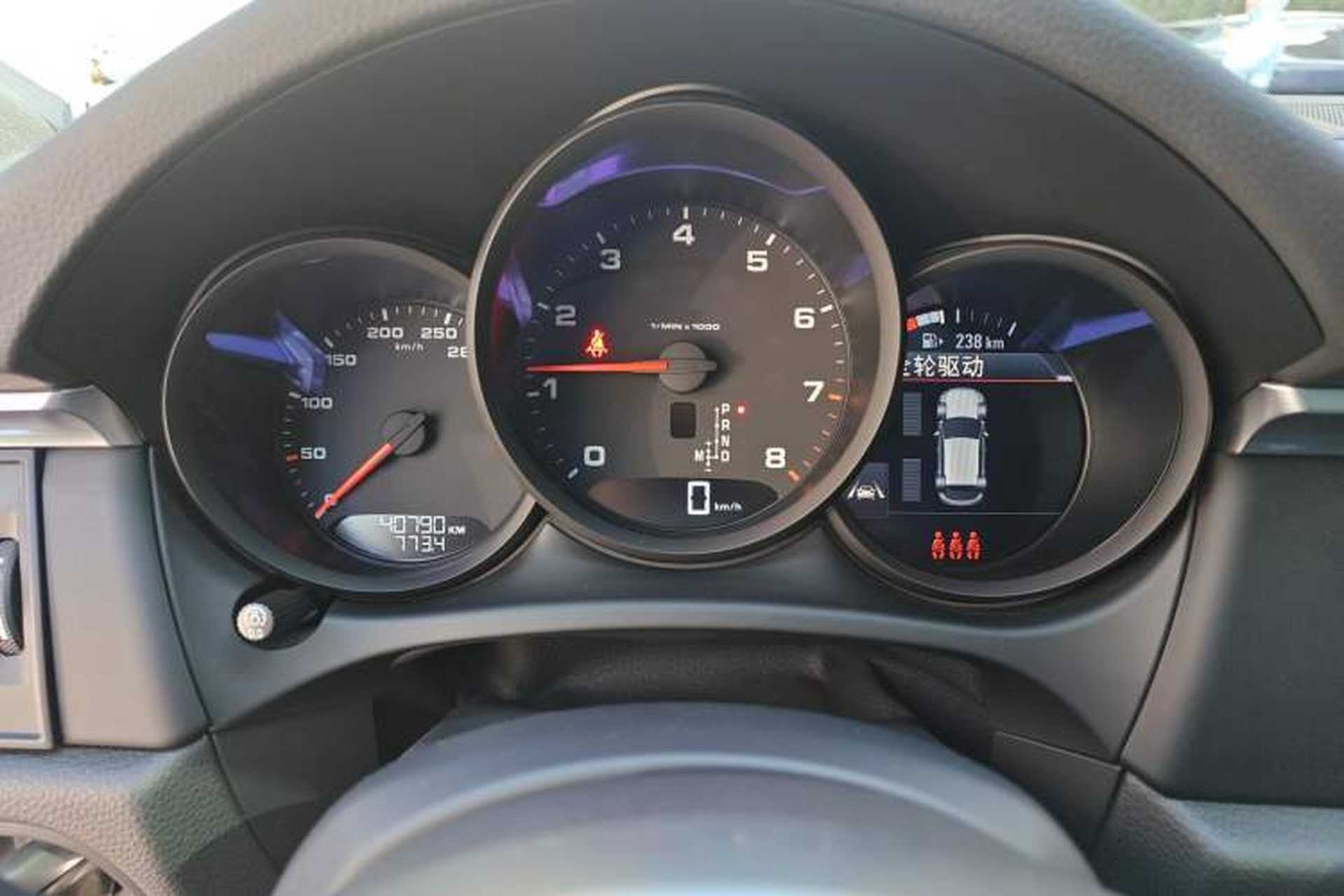 Used Porsche Macan 2021 Macan 2.0T Instrument Cluster