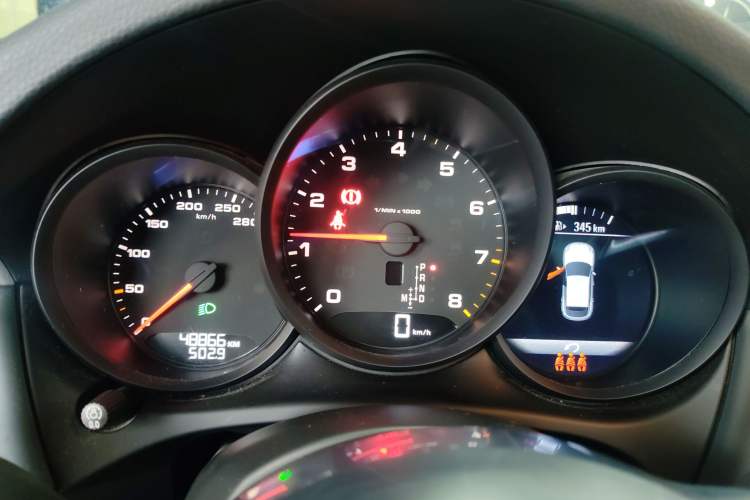 Used Porsche Macan 2021 Macan 2.0T Instrument Cluster