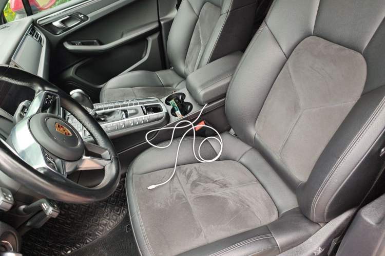 Used Porsche Macan 2021 Macan 2.0T Left Front Seat