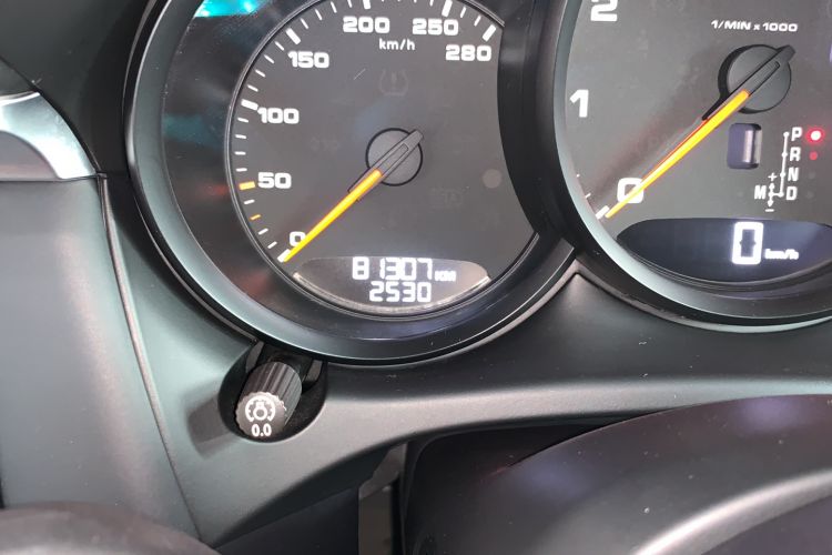 Used Porsche Macan 2021 Macan 2.0T Odometer Close Up